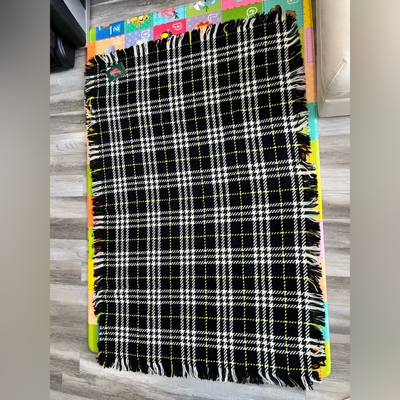 NWT - John Branigan Handmade Wool Throw 54” x 71” - Made in Ireland - Picture 2 of 5